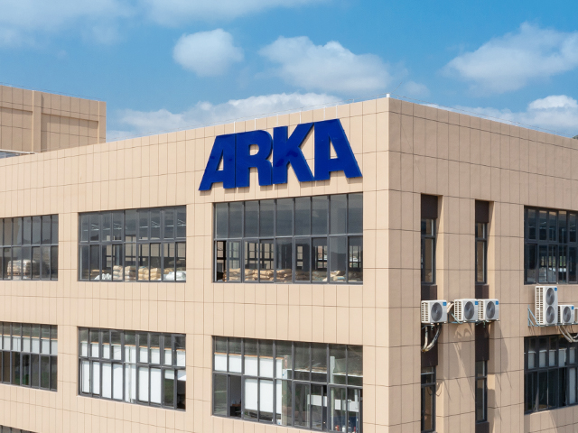 نحن نكرس جهودنا لتحقيق بيئة أفضل للأرض من خلال جهودنا المستمرة. 